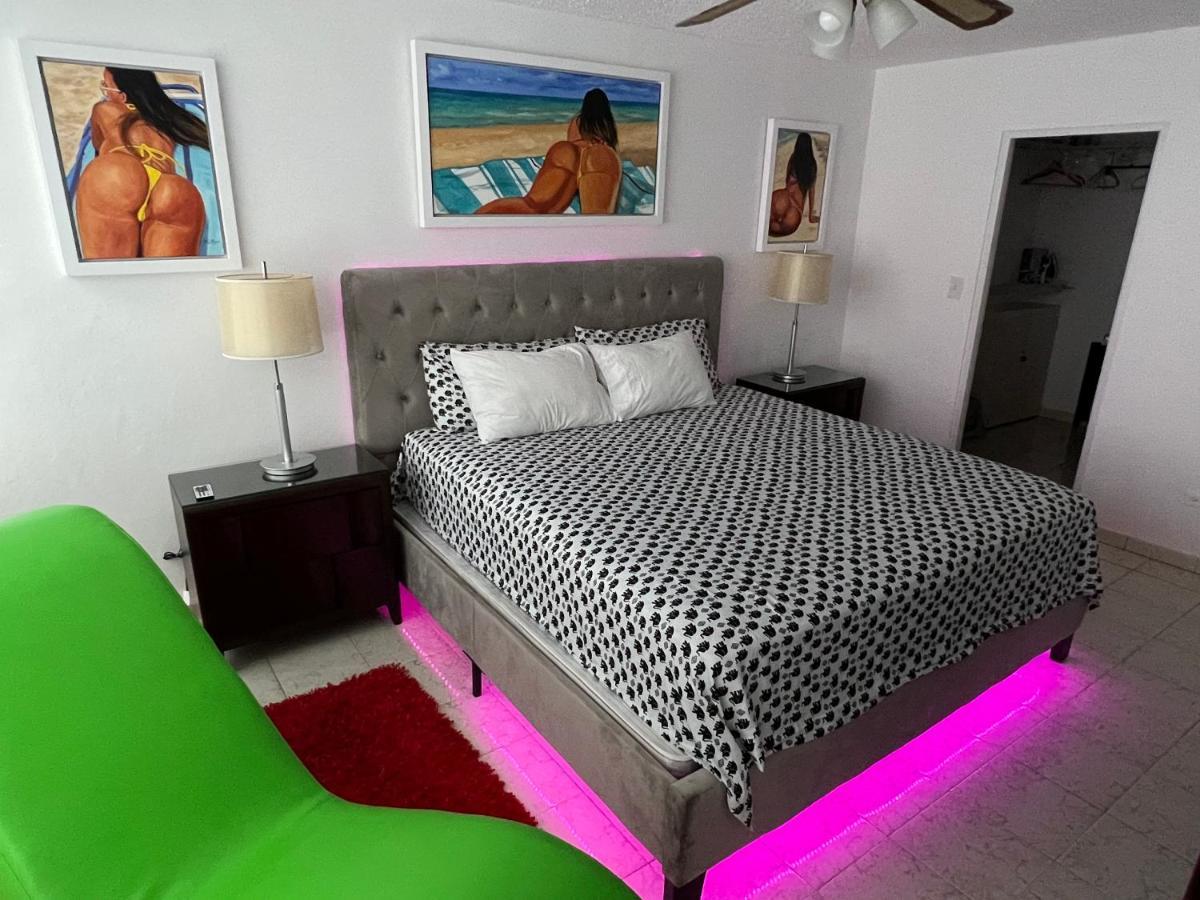 Beachfront Tropical Tantra Apartment San Juan Exteriör bild